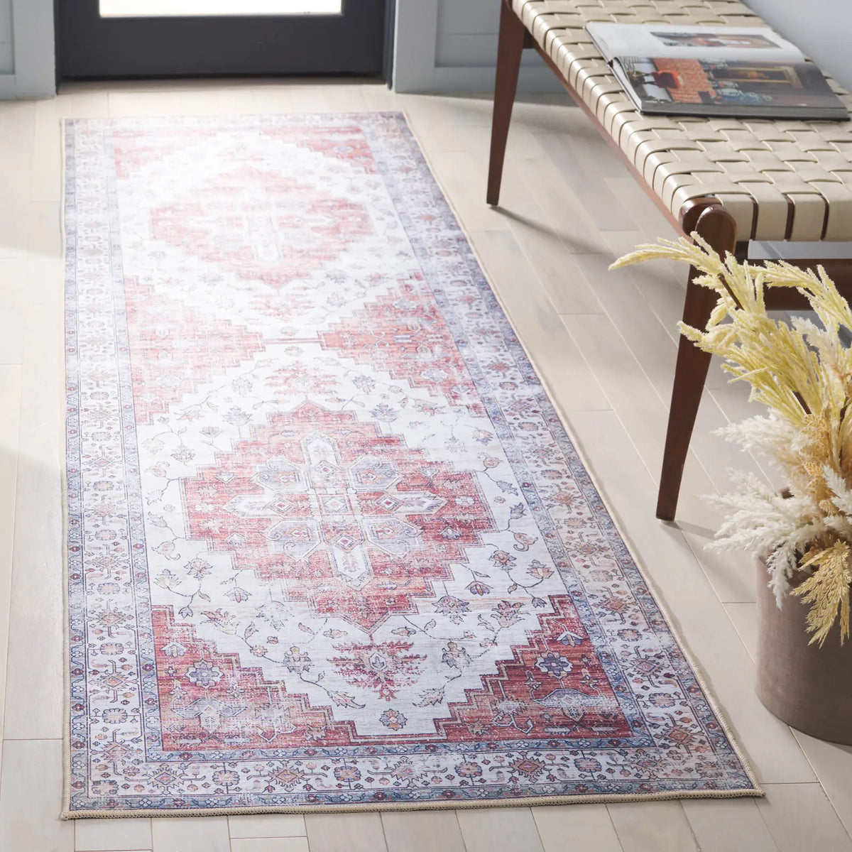 Safavieh Tucson 2'-6" x 8'-0" Rug in Ivory / Rust
