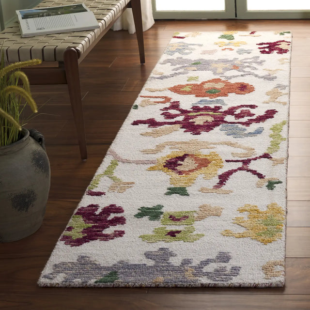 Safavieh Aspen 2'-3" x 9'-0" Rug in Ivory / Red