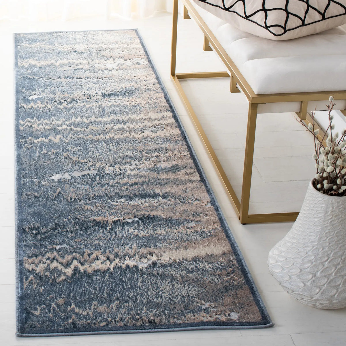 Safavieh Paradise 2'-2" x 8'-0" Rug in Grey / Blue