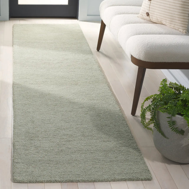 Safavieh Metro 2'-3" x 9'-0" Rug in Green