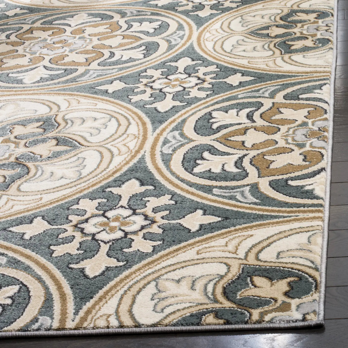 Safavieh Lyndhurst 4'-0" x 6'-0" Rug in Slate Blue / Beige