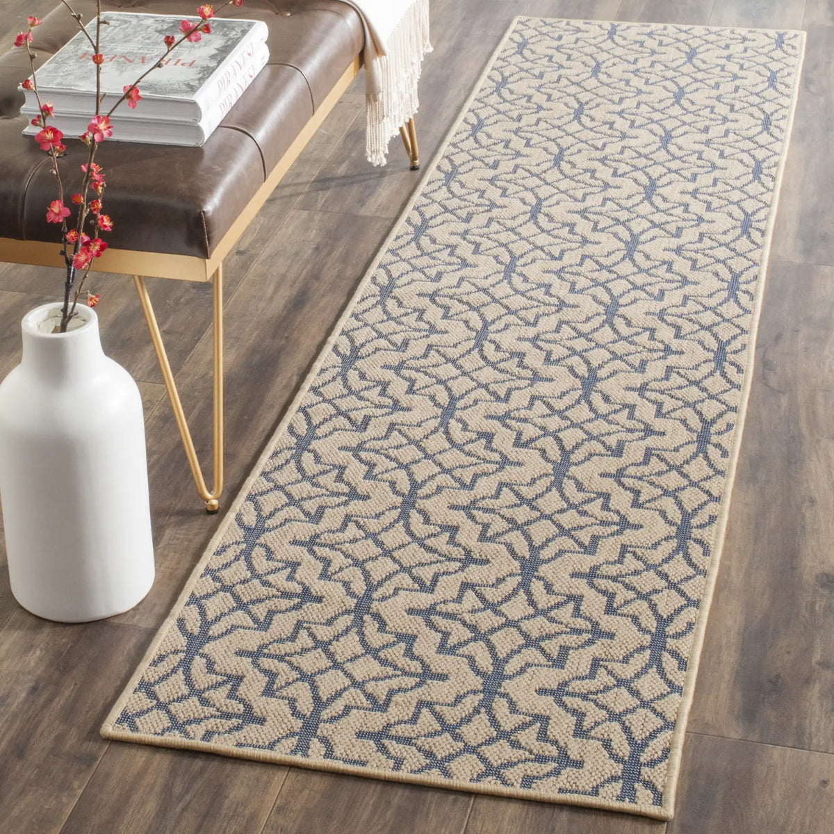 Safavieh Palm Beach 2'-0" x 8'-0" Rug in Natural / Blue