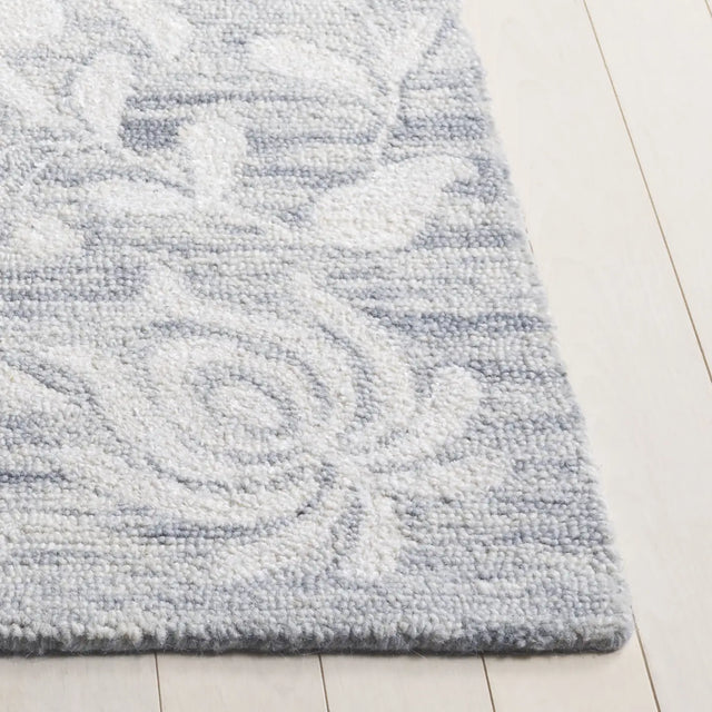Safavieh Metro 2'-3" x 8'-0" Rug in Grey / Ivory