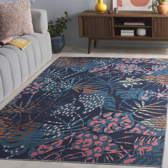 Safavieh Tacoma 4'-0" x 6'-0" Rug in Navy / Green