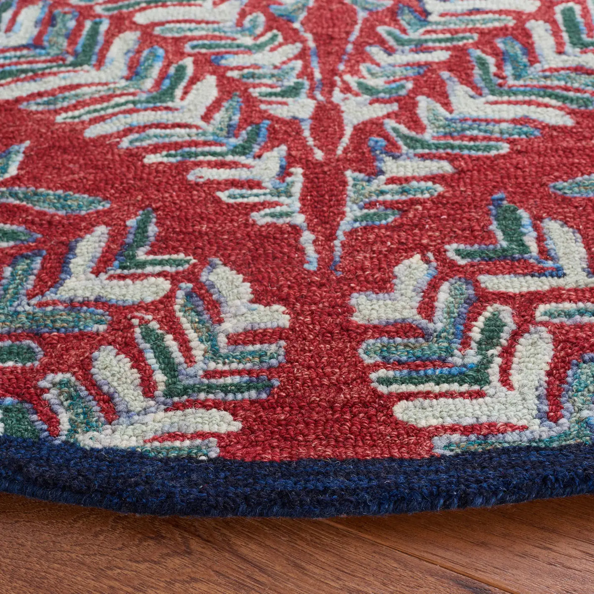 Safavieh Capri 5'-0" x 5'-0" Rug in Red / Green