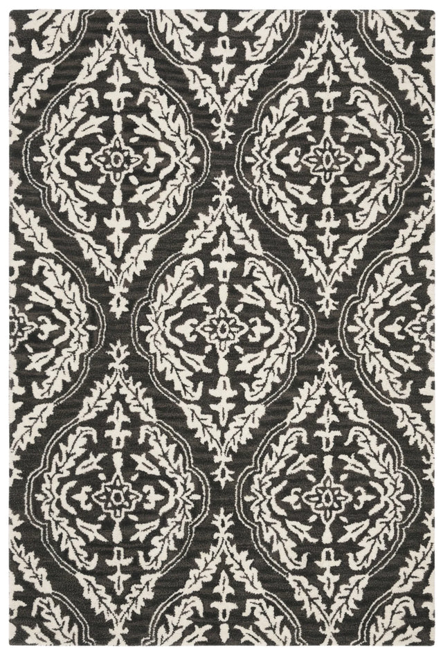 Safavieh Blossom 4'-0" x 6'-0" Rug in Charcoal / Ivory