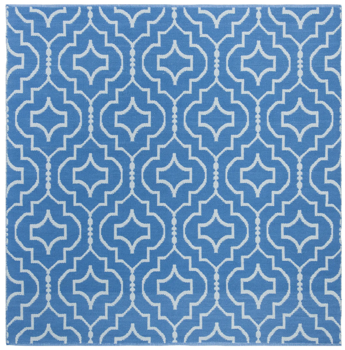 Safavieh Montauk 6'-0" x 6'-0" Rug in Blue / Ivory