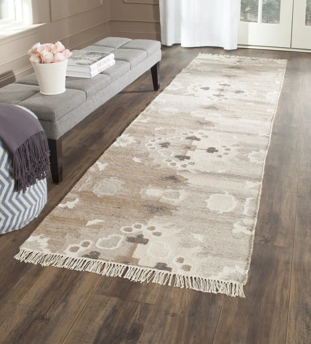 Safavieh Natural Kilim 2'-3" x 10'-0" Rug in Grey / Multi