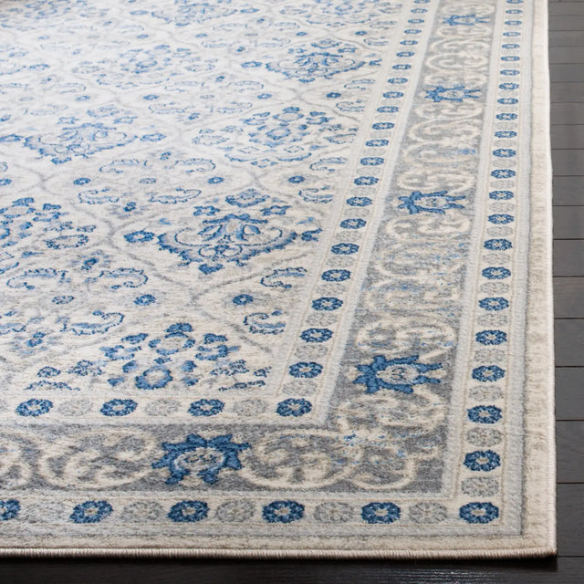 Safavieh Brentwood 4'-0" x 6'-0" Rug in Light Grey / Blue