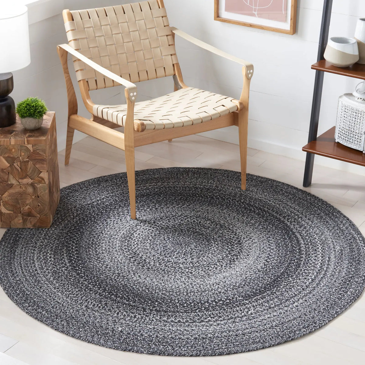 Safavieh Braided 5'-0" x 5'-0" Rug in Black / Ivory