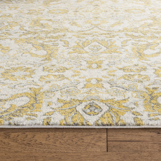 Safavieh Evoke 4'-0" x 6'-0" Rug in Ivory / Gold