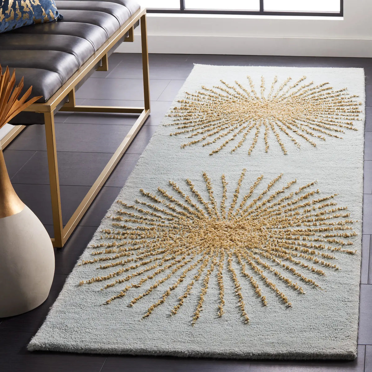 Safavieh Soho 2'-3" x 8'-0" Rug in Blue / Beige