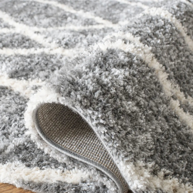 Safavieh Berber Fringe Shag 5'-3" x 7'-6" Rug in Grey / Cream