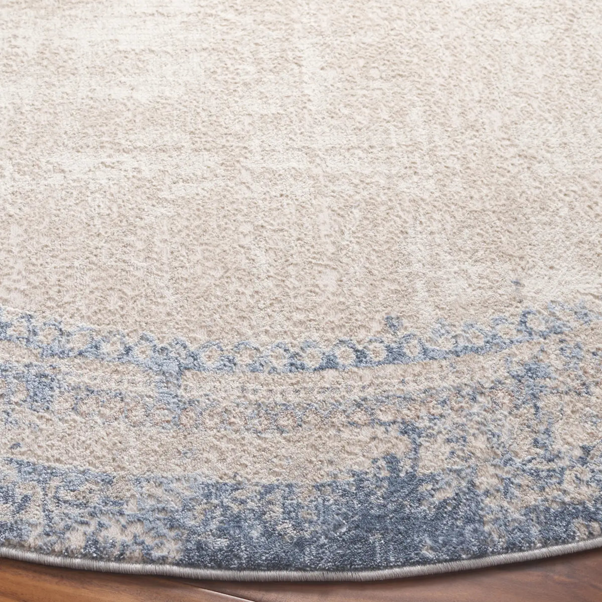 Safavieh Prestige 6'-7" x 6'-7" Rug in Beige / Blue