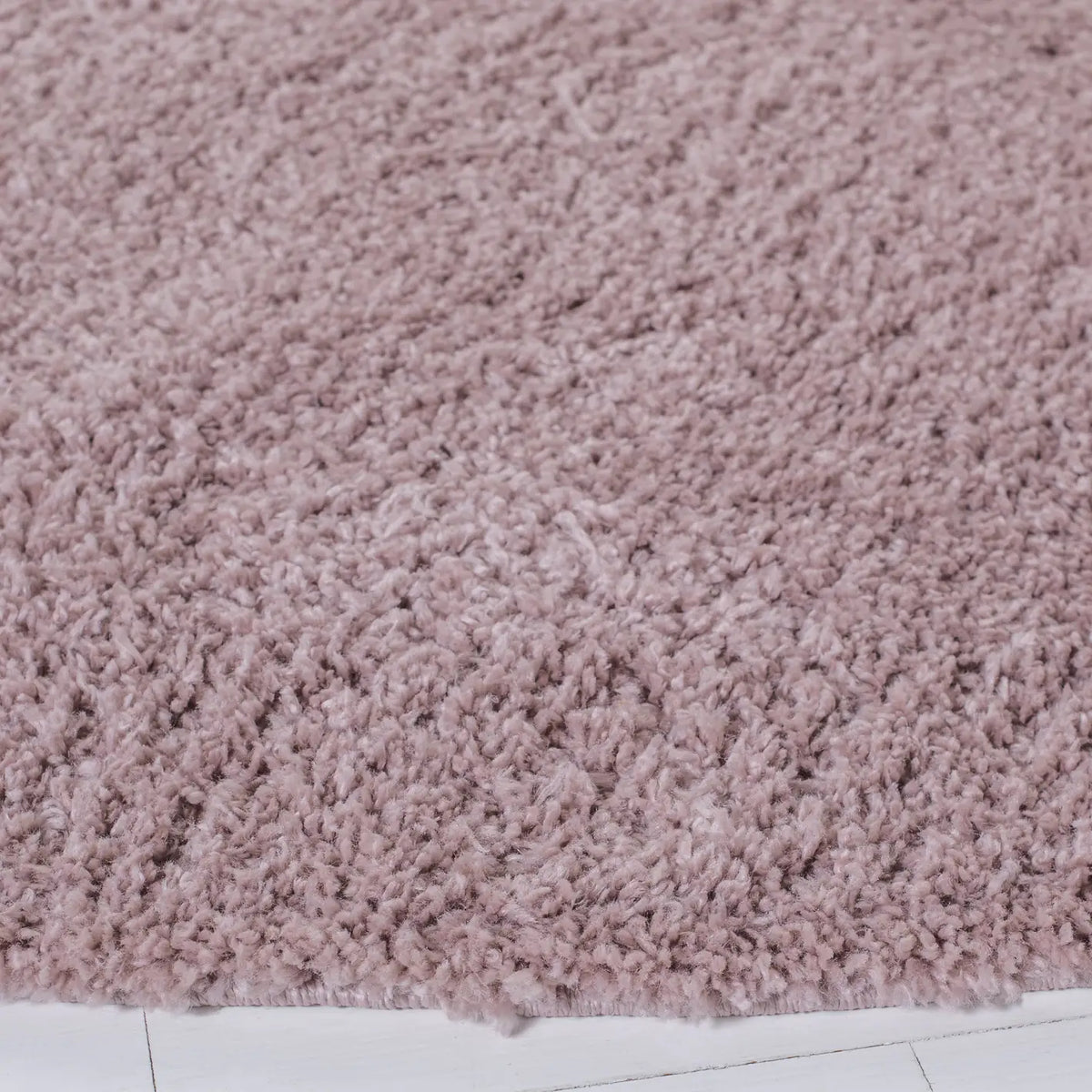 Safavieh August Shag 500 6'-7" x 6'-7" Rug in Pink