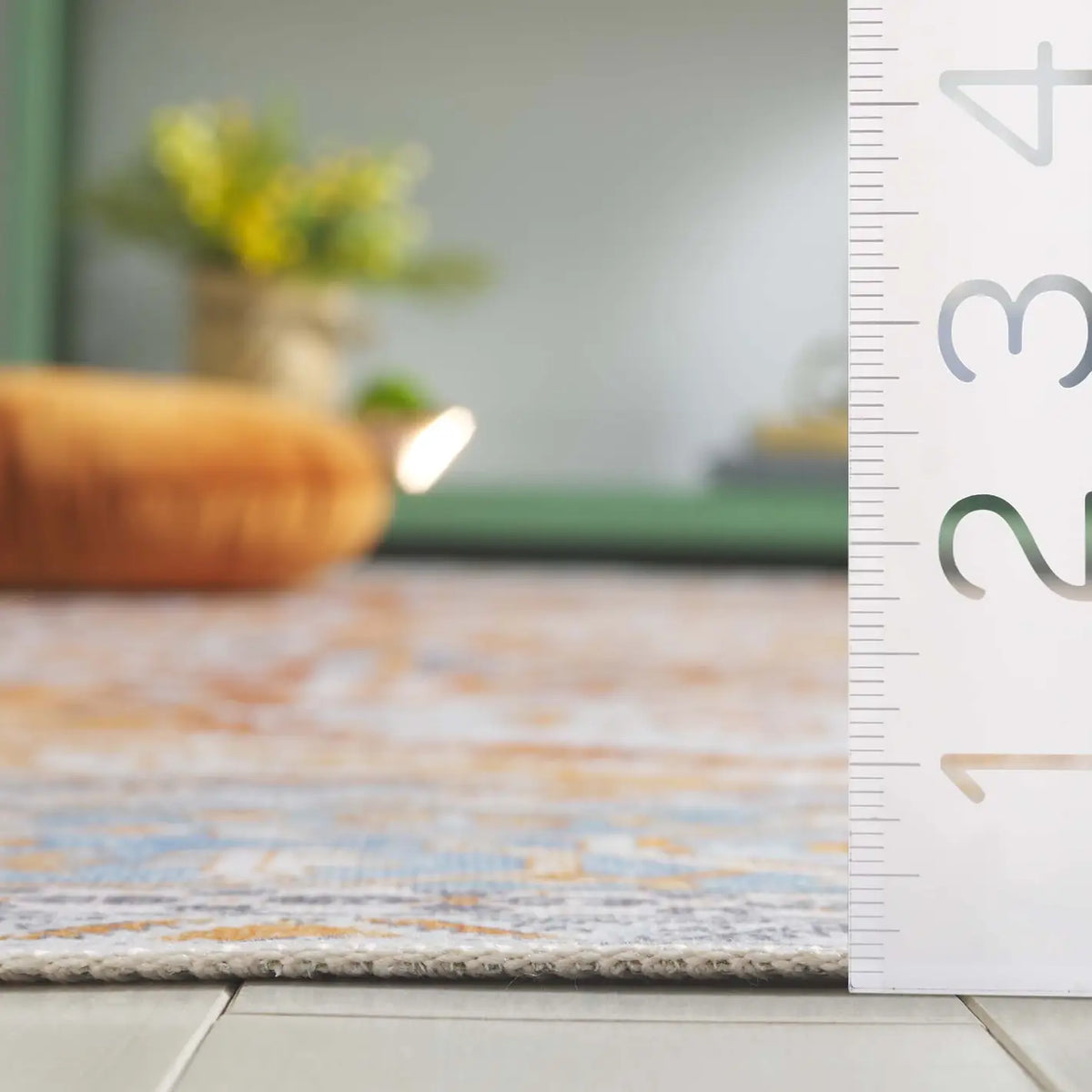 Safavieh Arizona 4'-0" x 6'-0" Rug in Rust / Grey