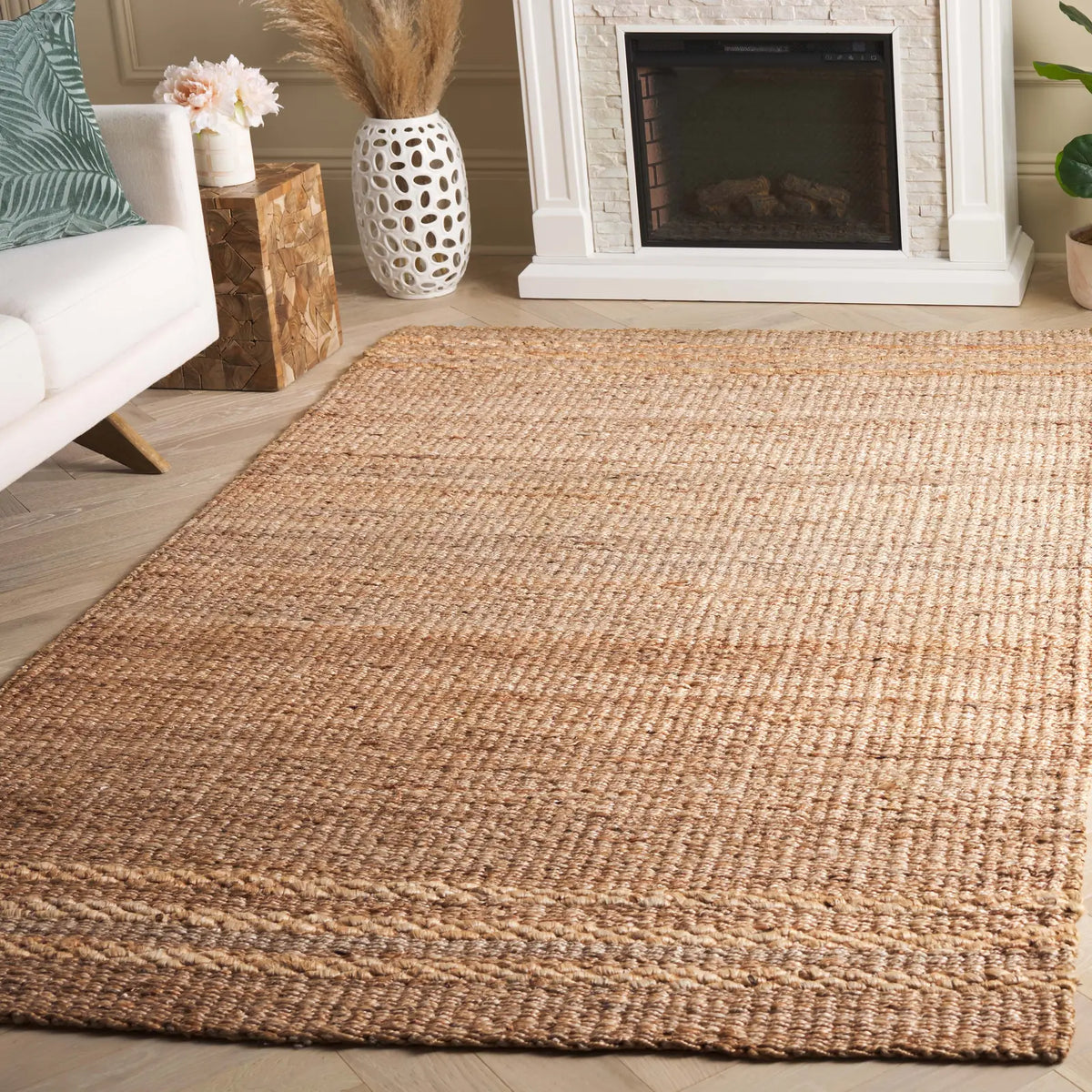 Safavieh Natural Fiber 4'-0" x 6'-0" Rug in Natural