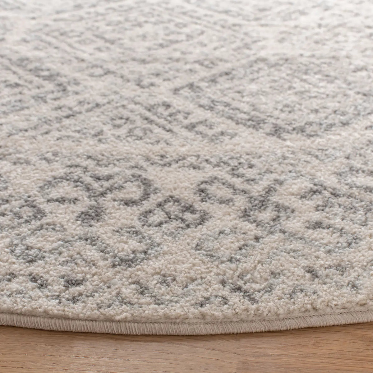 Safavieh Tulum 10'-0" x 10'-0" Rug in Ivory / Grey