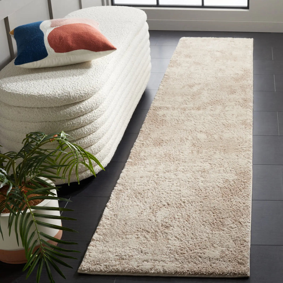 Safavieh Century 300 2'-0" x 9'-0" Rug in Beige