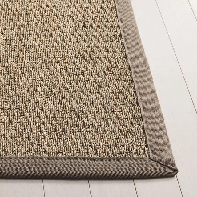 Safavieh Natural Fiber 4'-0" x 6'-0" Rug in Natural / Grey