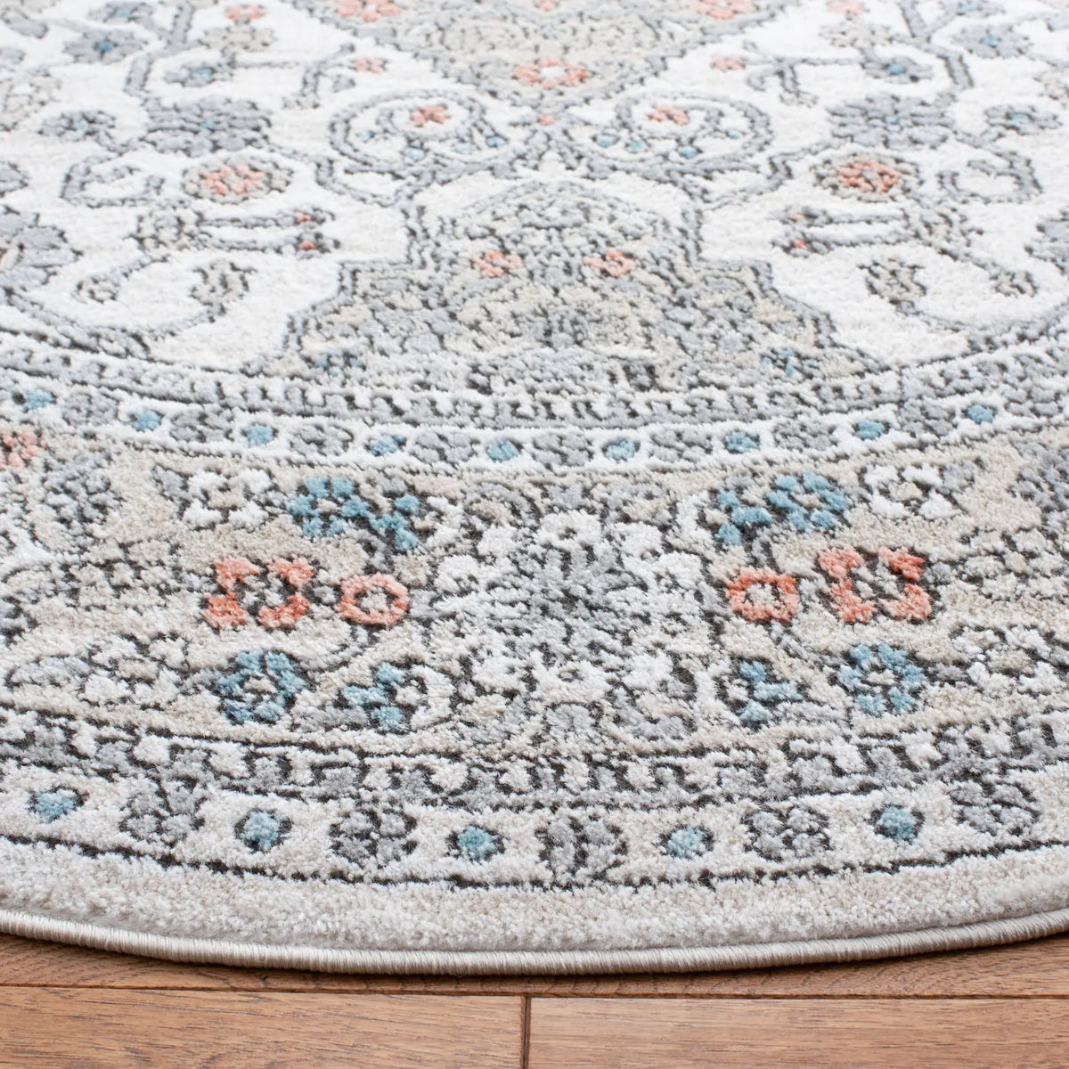 Safavieh Oregon 800 6'-7" x 6'-7" Rug in Grey / Ivory
