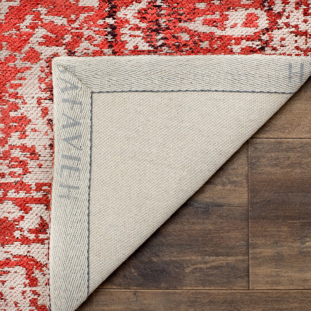 Safavieh Classic Vintage 5'-0" x 8'-0" Rug in Red