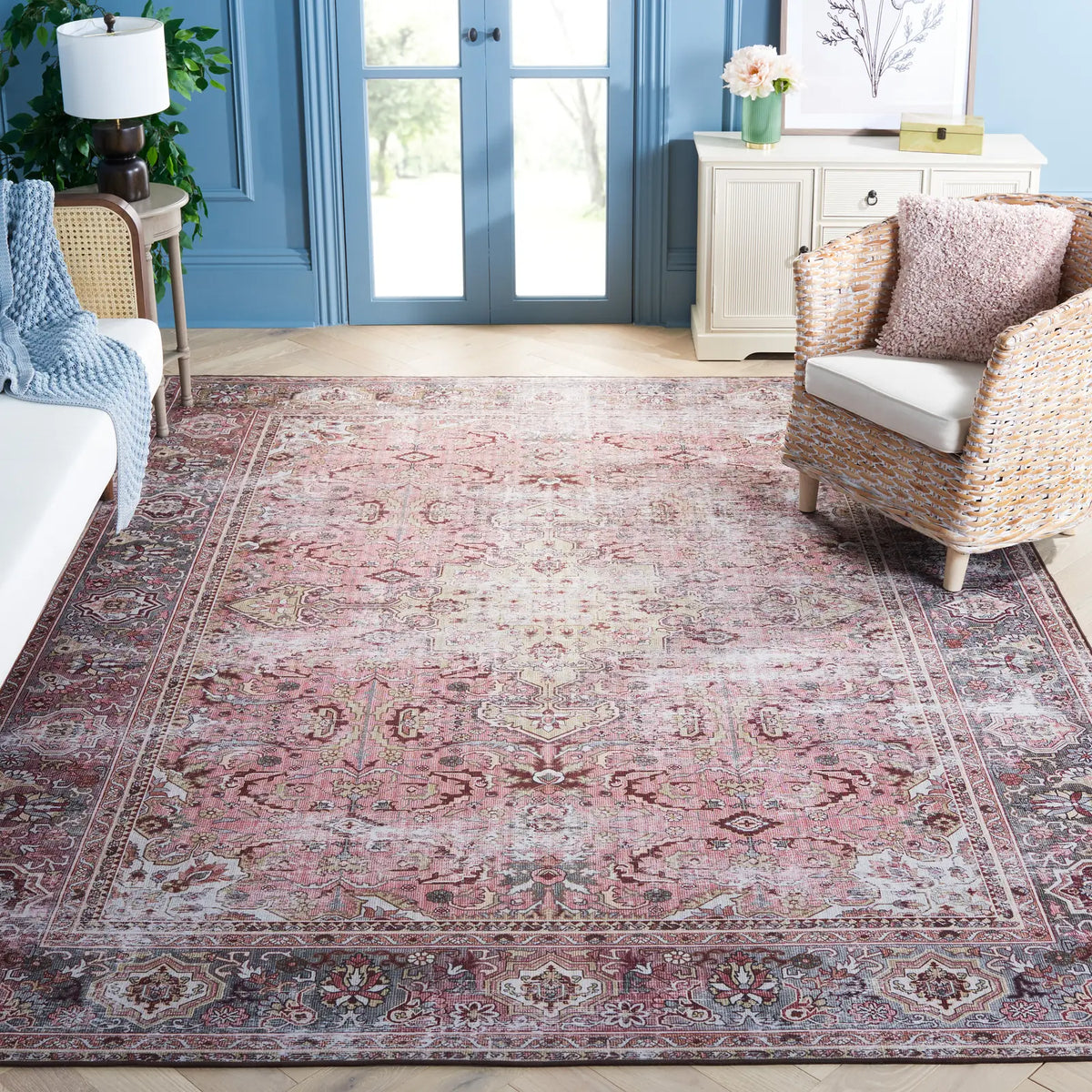 Safavieh Tucson 10'-0" x 14'-0" Rug in Pink / Beige