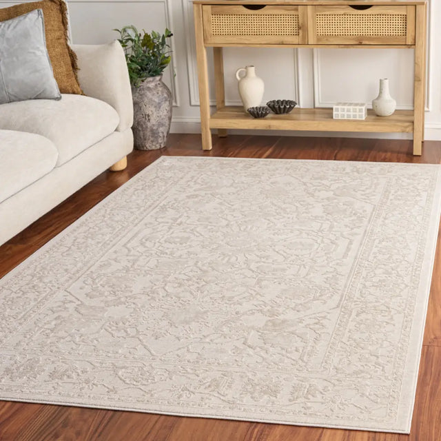 Safavieh Reflection 5'-1" x 7'-6" Rug in Ivory / White