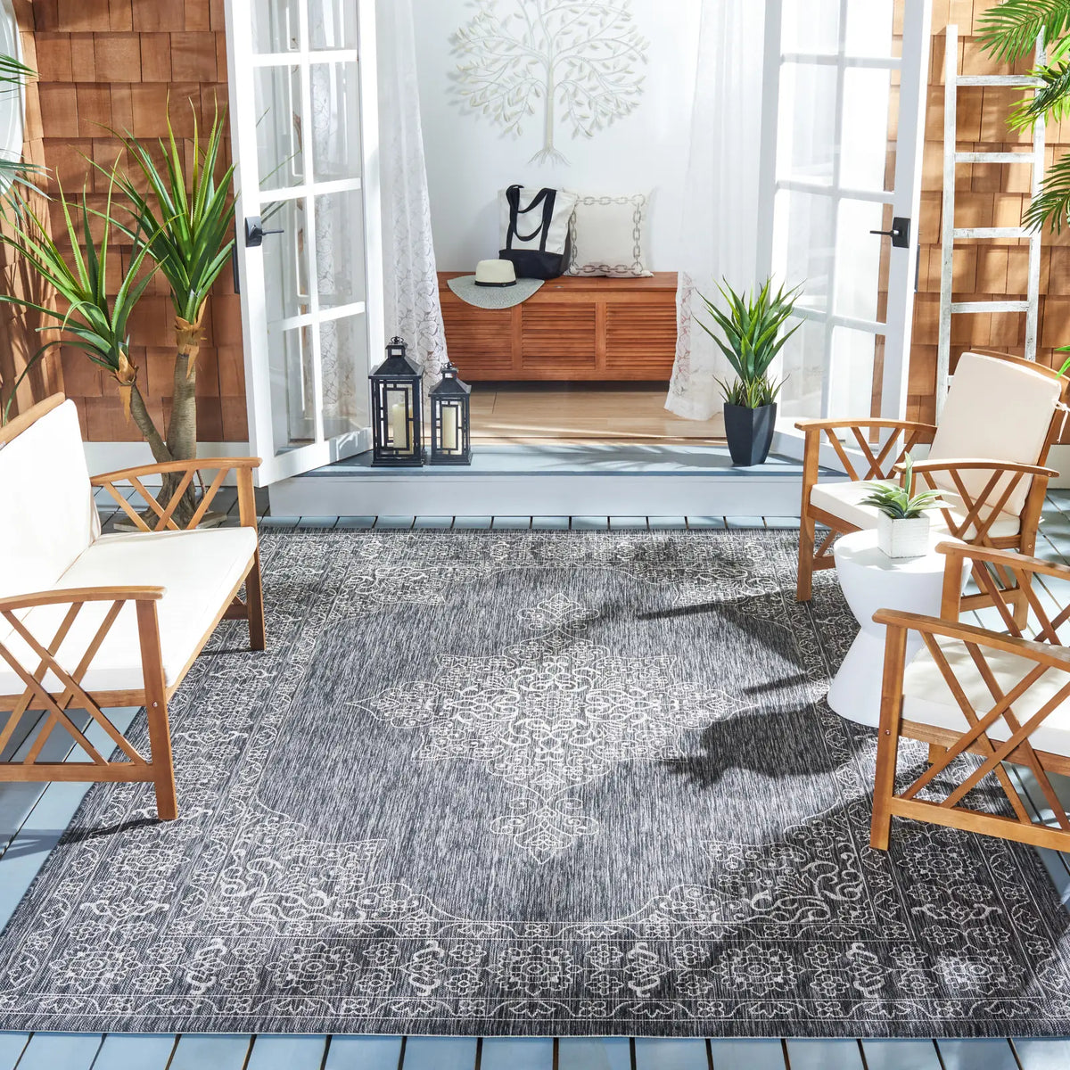 Safavieh Courtyard 6'-7" x 9'-6" Rug in Black / Ivory