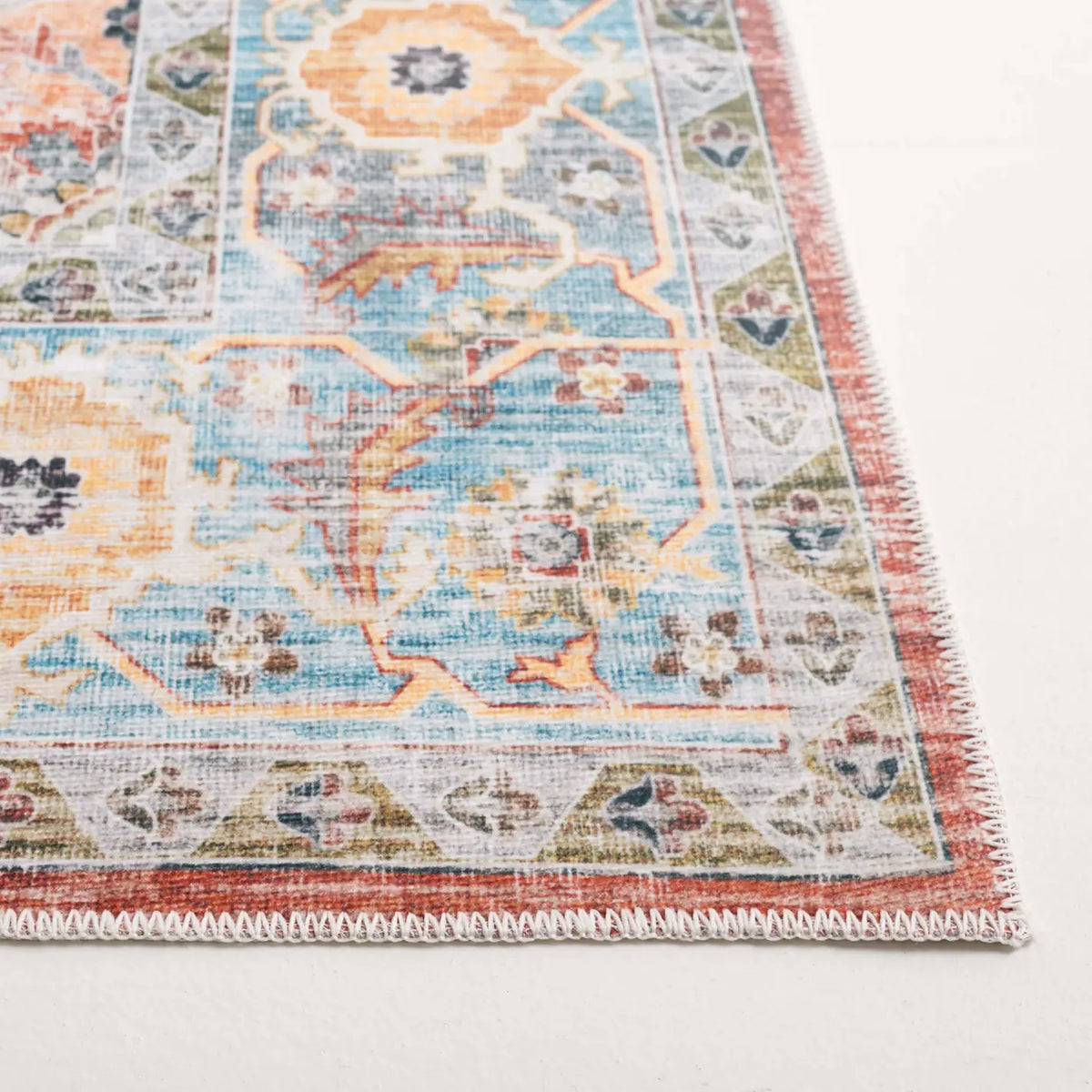 Safavieh Arizona 4'-0" x 6'-0" Rug in Rust / Aqua