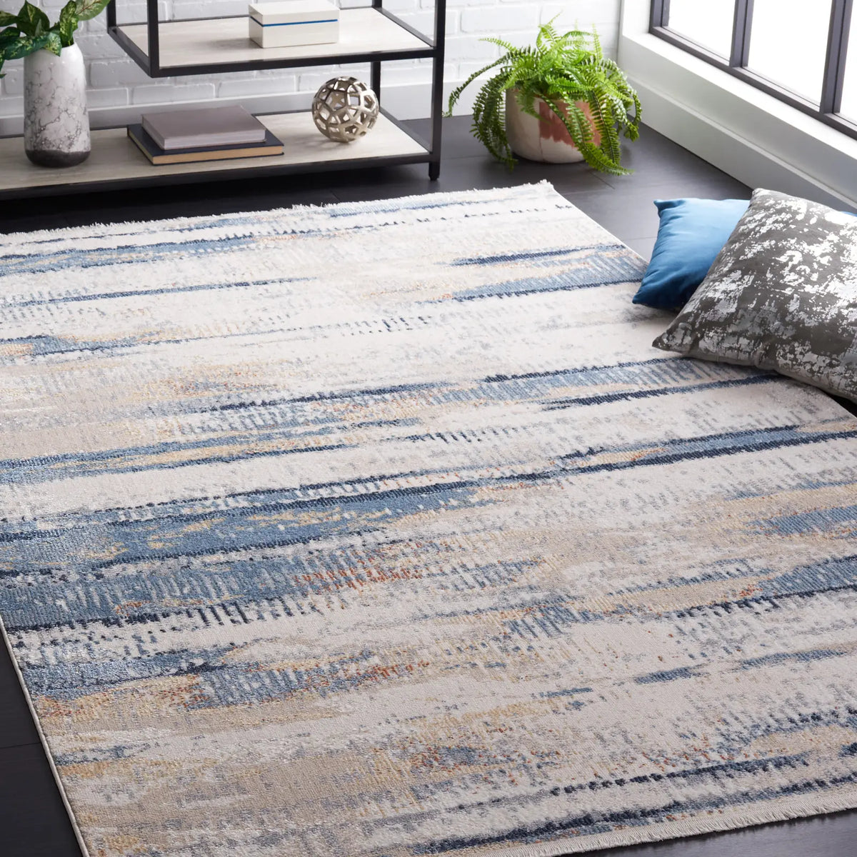 Safavieh Bayside 4'-0" x 6'-0" Rug in Blue / Gold