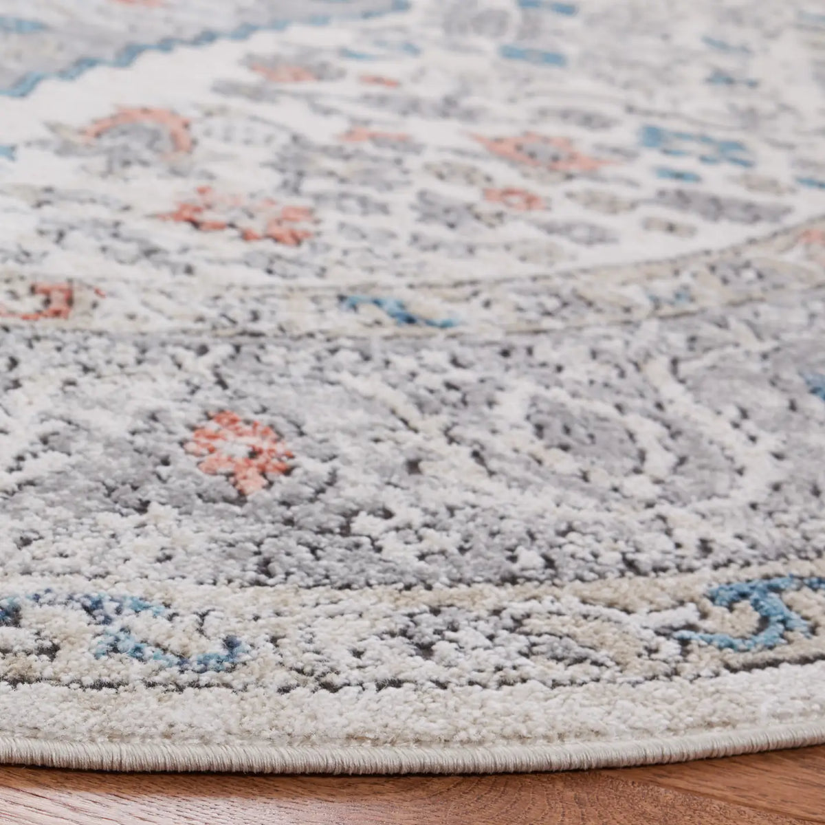 Safavieh Oregon 800 6'-7" x 6'-7" Rug in Grey / Ivory