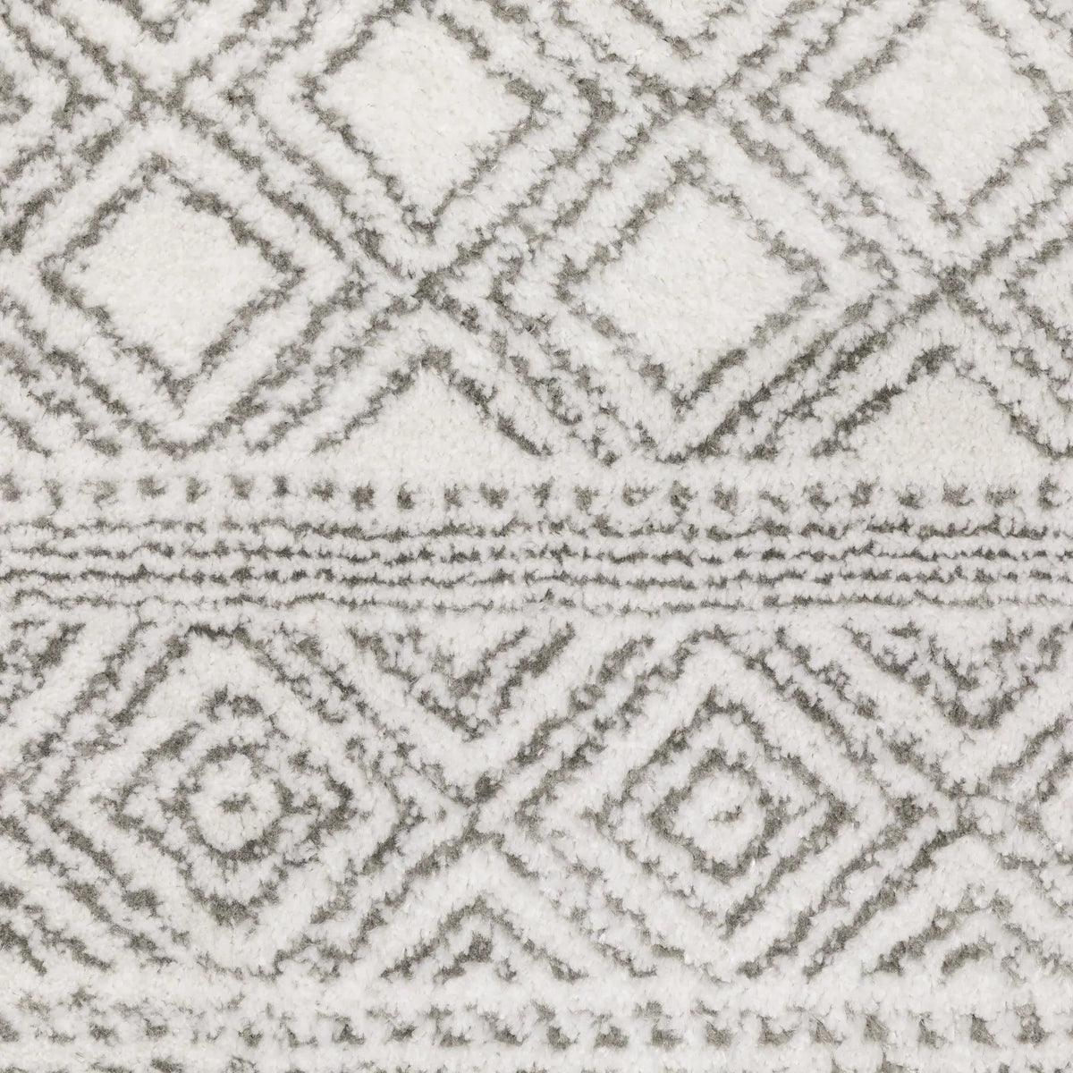 Oriental Weavers Montecito 094W8 White/ Grey Rug - room scene 2