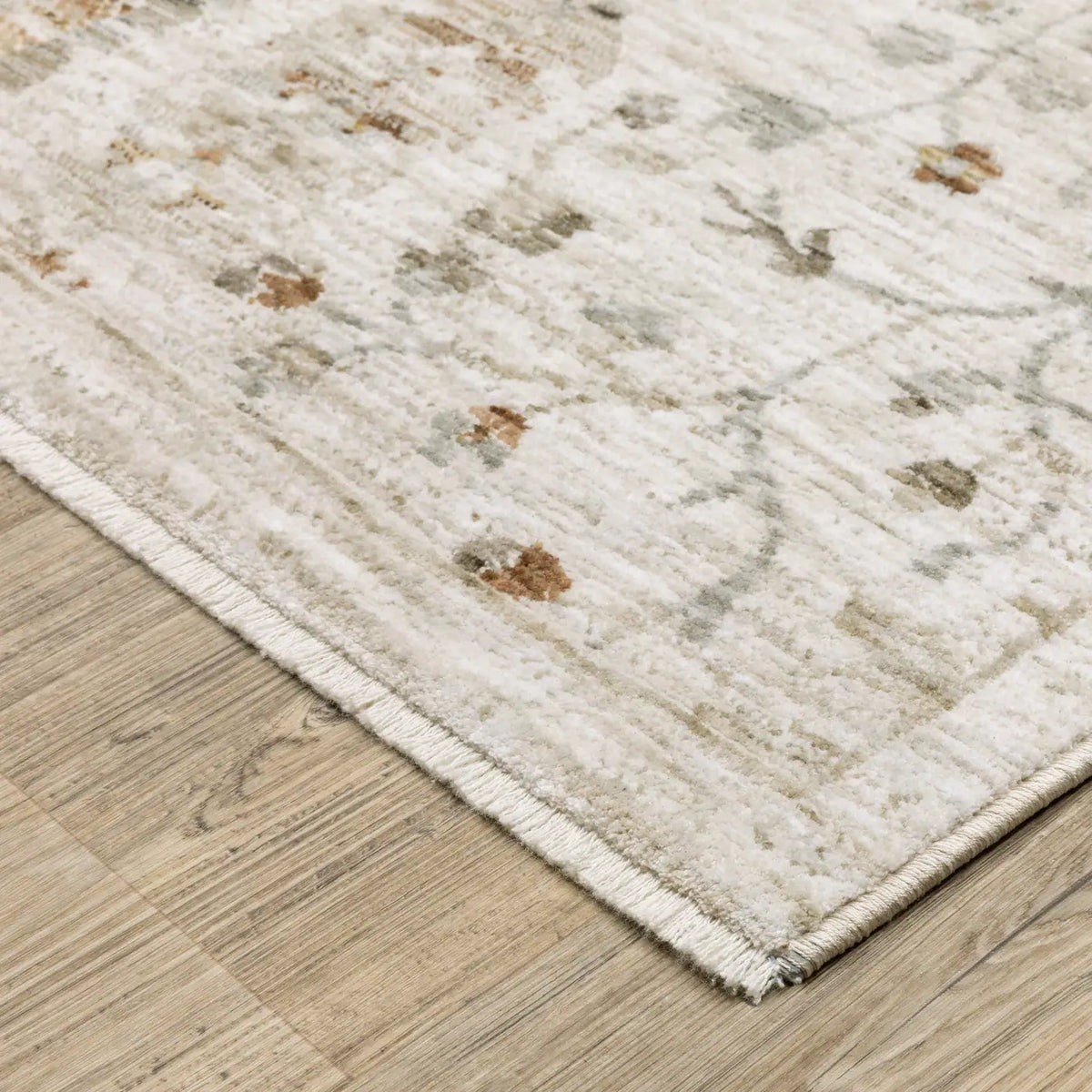 Oriental Weavers Sphinx Avalon AVA01 Beige Rugs - corner detail