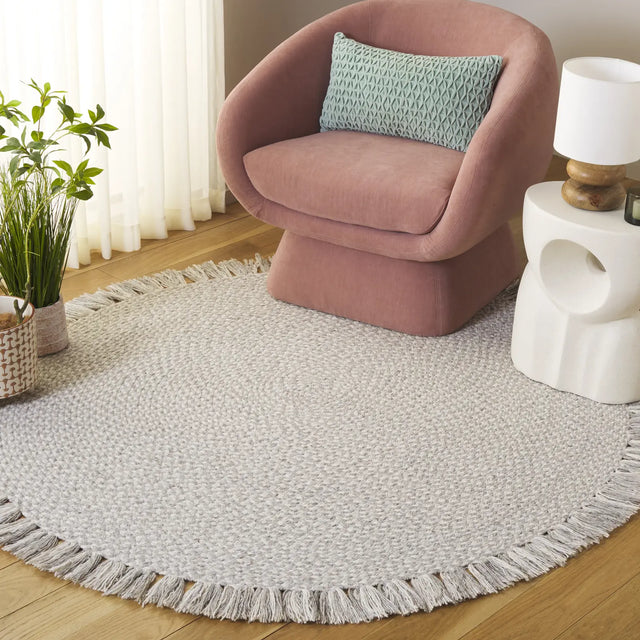 Safavieh Braided 5'-0" x 5'-0" Rug in Grey / Ivory