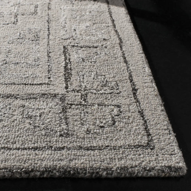 Safavieh Abstract 5'-0" x 8'-0" Rug in Taupe / Black