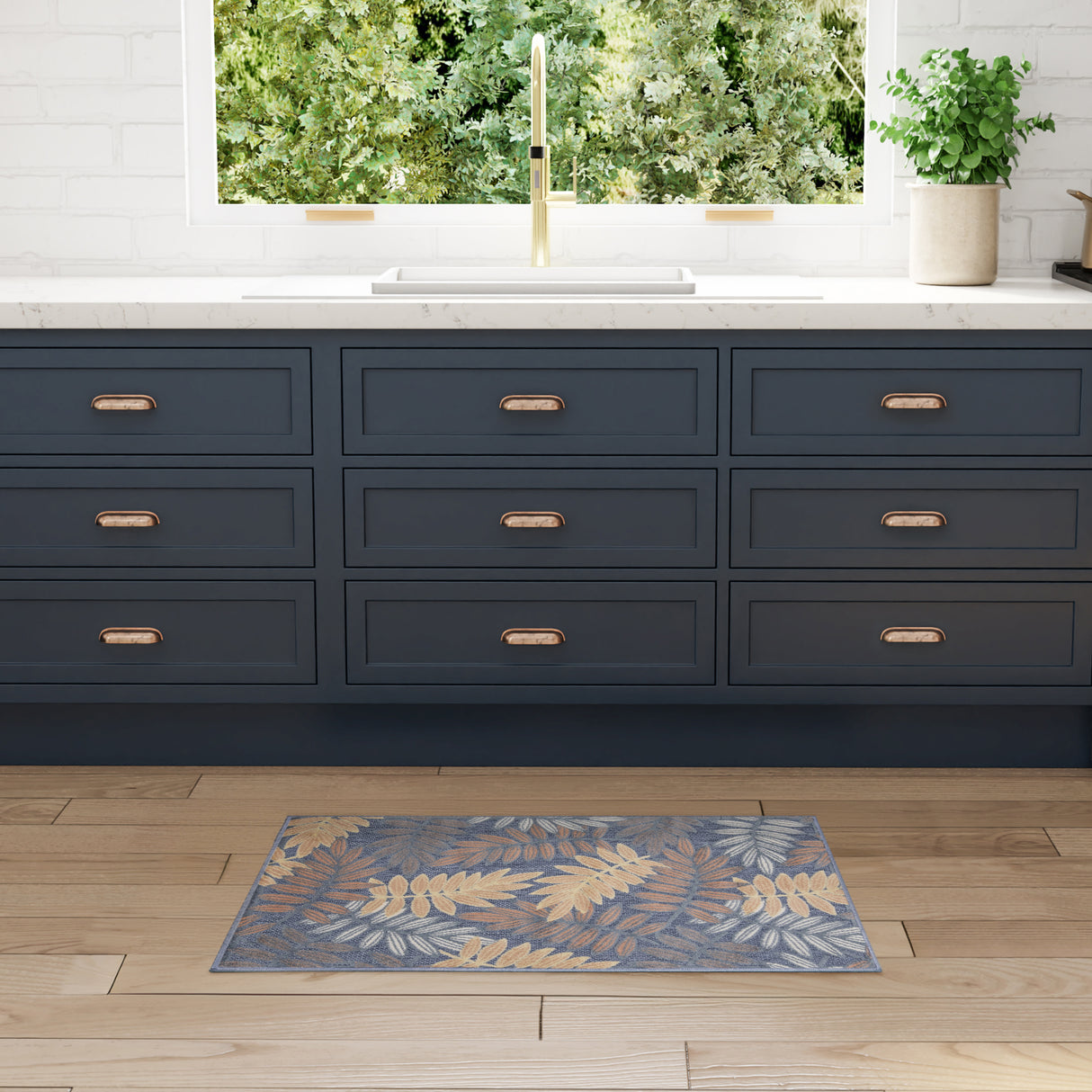 Nourison Aloha ALH18 Machine Made Blue, Rose Rug