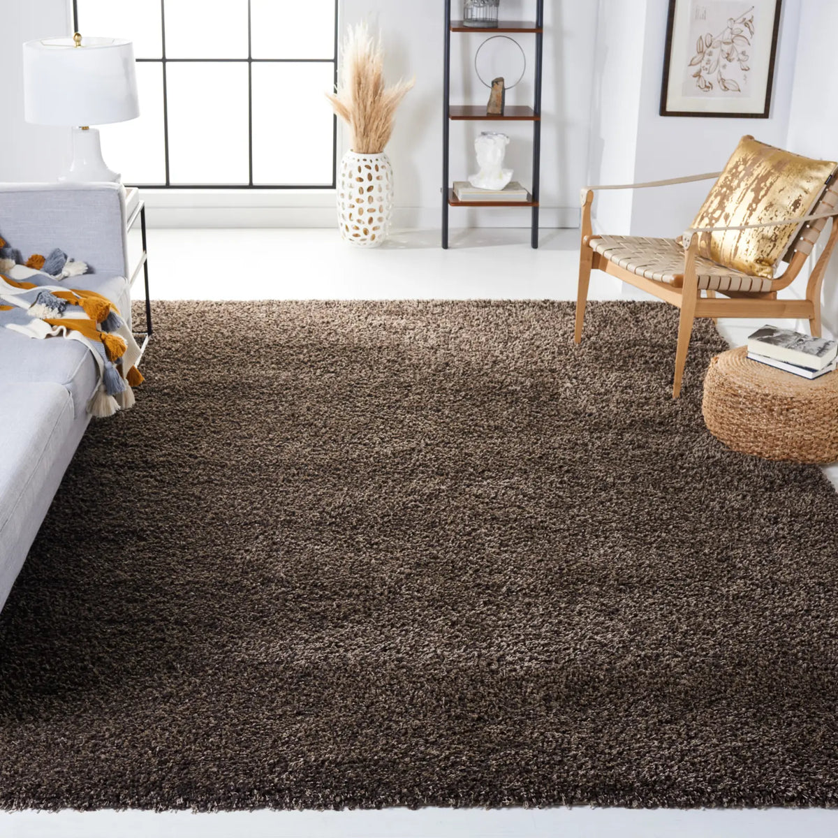 Safavieh Santa Monica Shag 9'-6" x 13'-0" Rug in Mushroom