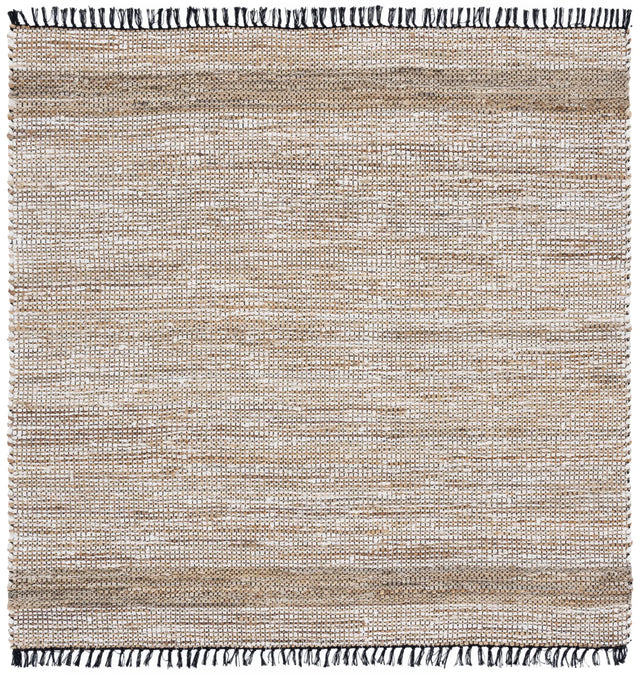 Safavieh Cape Cod 6'-0" x 6'-0" Rug in Ivory / Beige