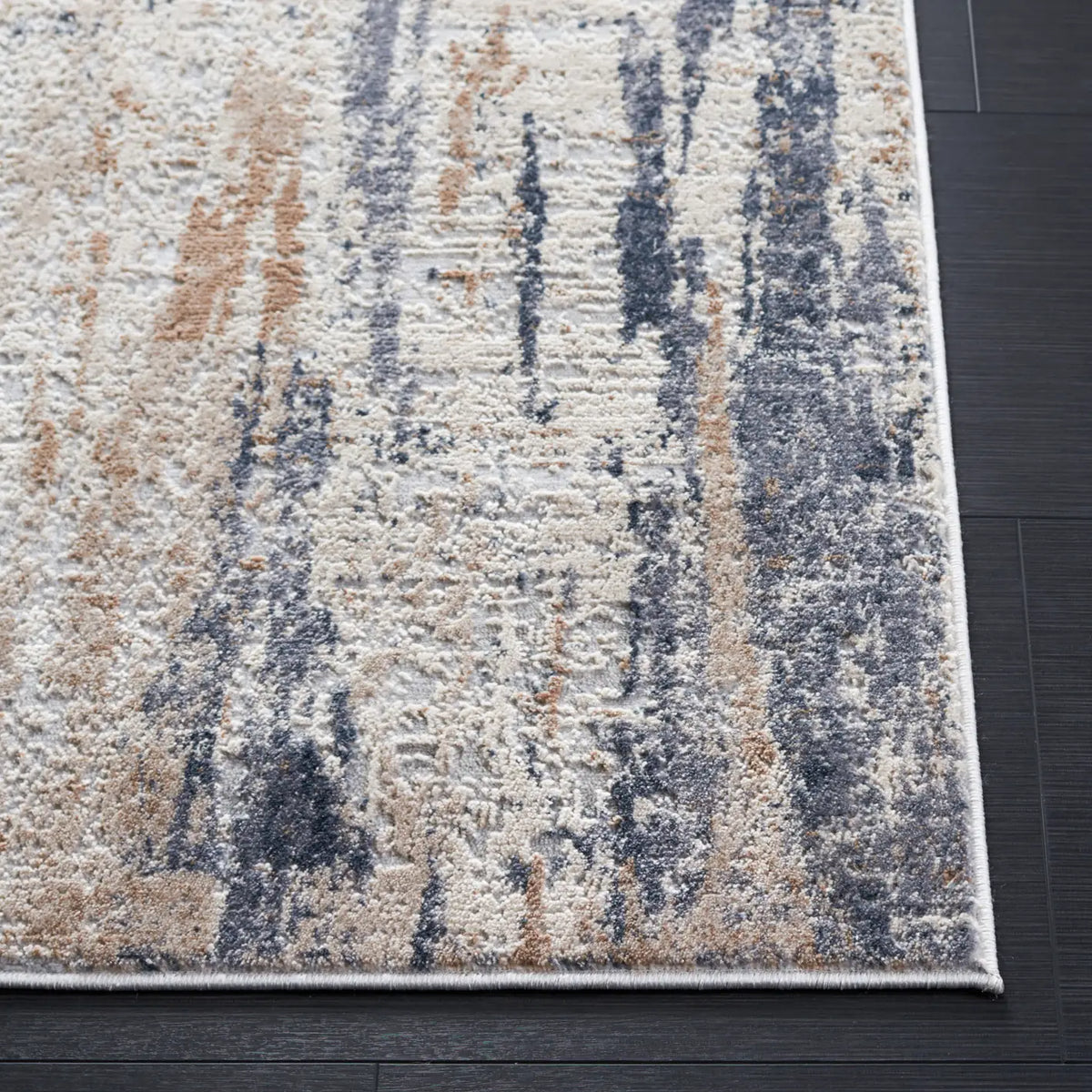 Safavieh Vogue 4'-0" x 6'-0" Rug in Dark Grey / Grey