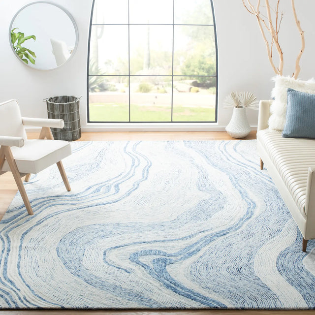 Safavieh Fifth Avenue 10'-0" x 14'-0" Rug in Blue / Ivory