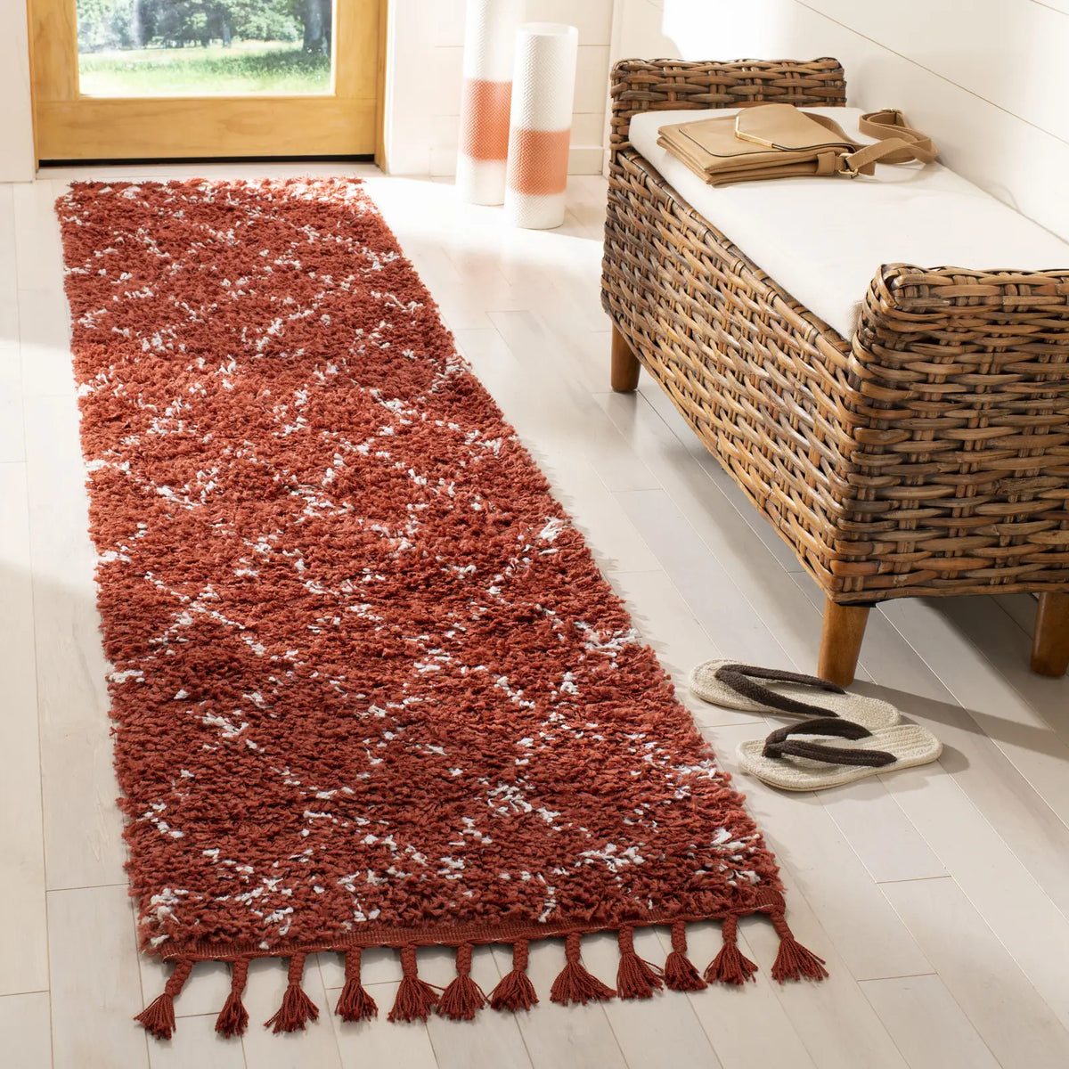 Safavieh Pro Lux Shag 400 2'-0" x 8'-0" Rug in Rust / Creme