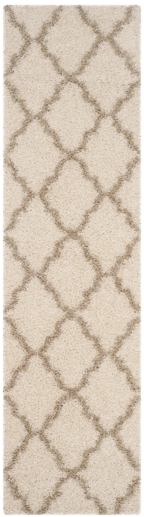 Safavieh Sgd-Dallas Shag 2'-3" x 8'-0" Rug in Ivory / Beige