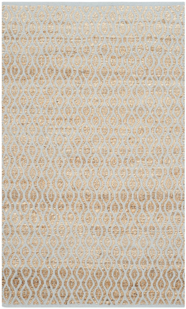 Safavieh Cape Cod 3'-0" x 5'-0" Rug in Silver / Natural