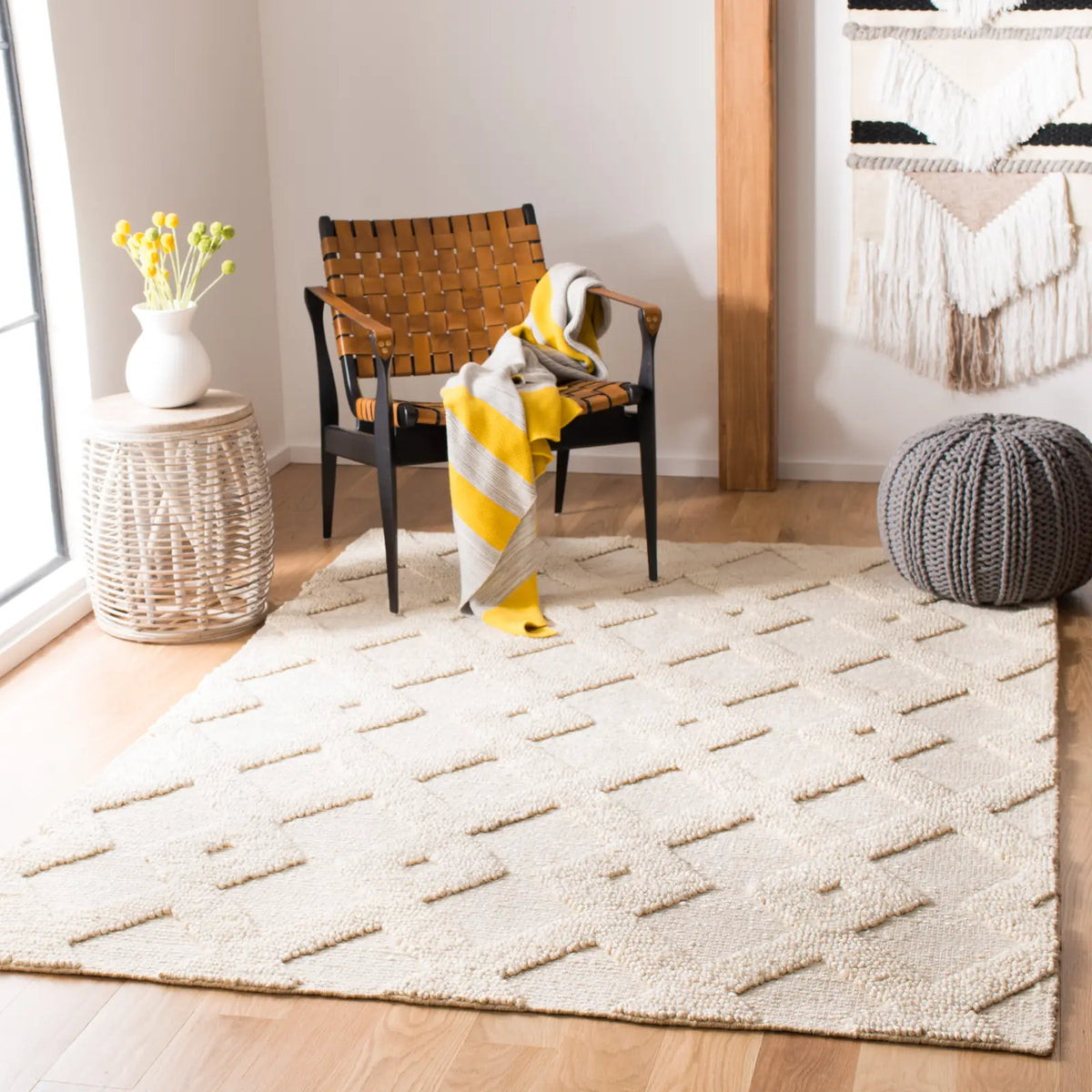 Safavieh Natural Fiber 4'-0" x 6'-0" Rug in Ivory