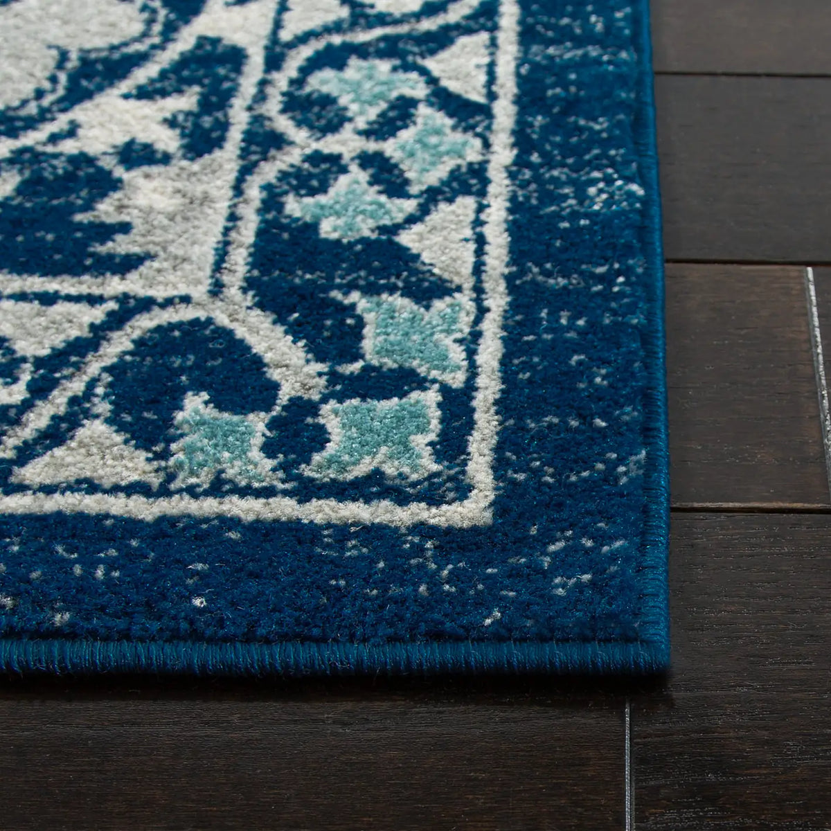 Safavieh Evoke 10'-0" x 14'-0" Rug in Blue / Ivory