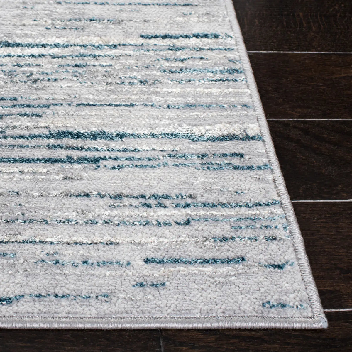 Safavieh Orchard 4'-5" x 6'-5" Rug in Grey / Blue