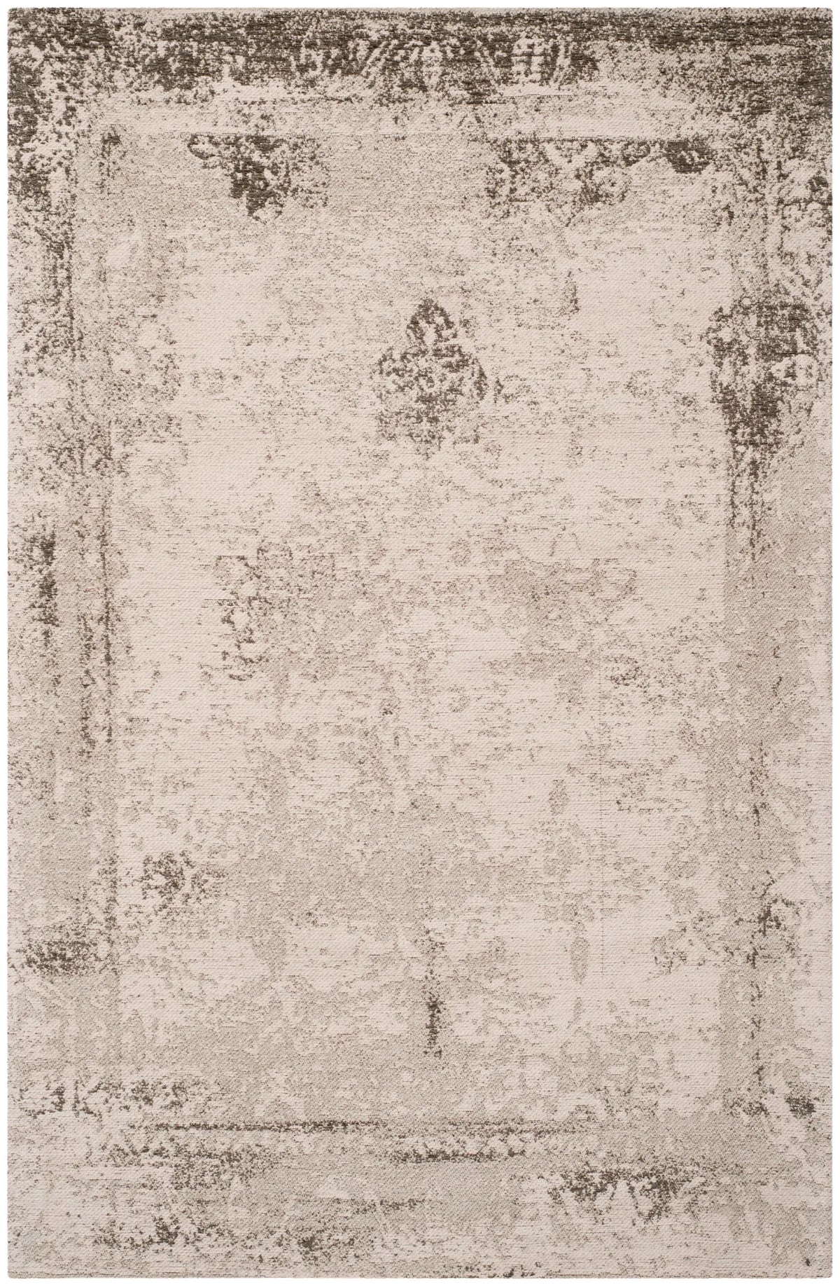 Safavieh Classic Vintage 4'-0" x 6'-0" Rug in Anthracite