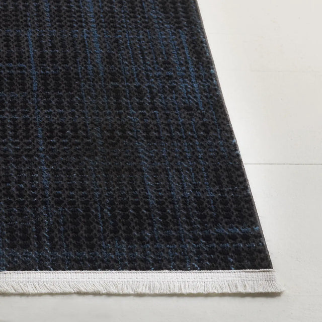 Safavieh Mila 4'-0" x 6'-0" Rug in Dark Blue / Black