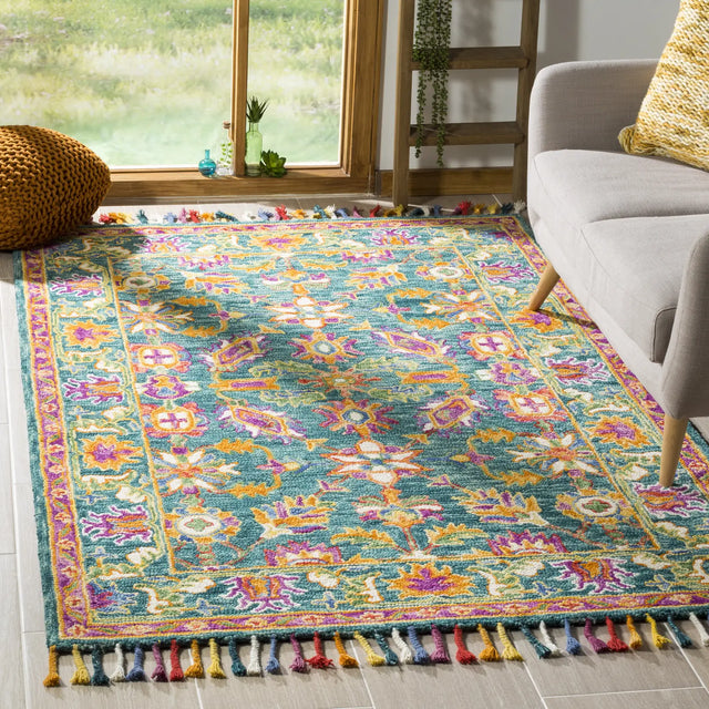 Safavieh Aspen 4'-0" x 6'-0" Rug in Turquoise / Purple
